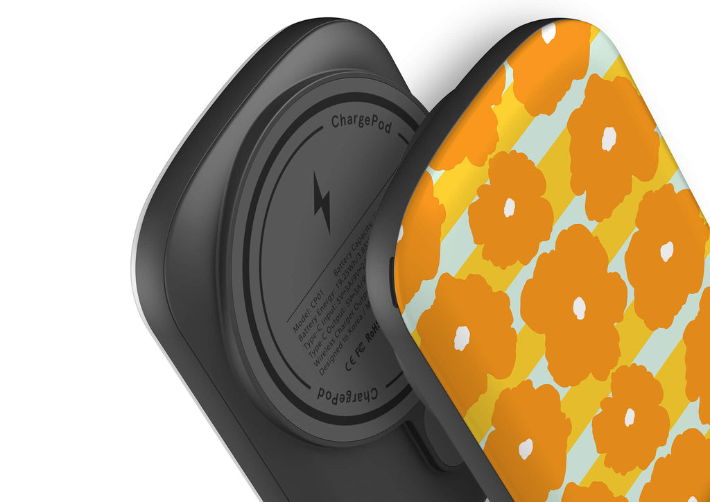 Bold Floral Orange MagSafe CHARGEPOD — Finnaij
