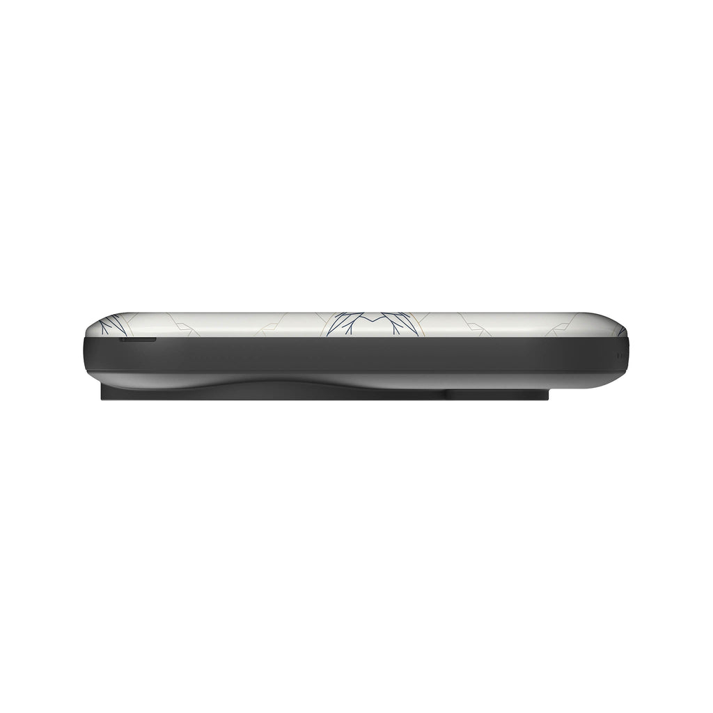Frozen Lake Silence by Elsi Vaarala — MagSafe CHARGEPOD — Finnaij
