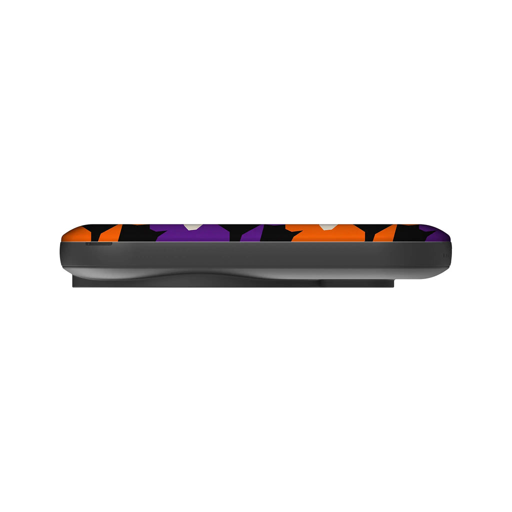 Haunted Bloom — MagSafe CHARGEPOD — Finnaij