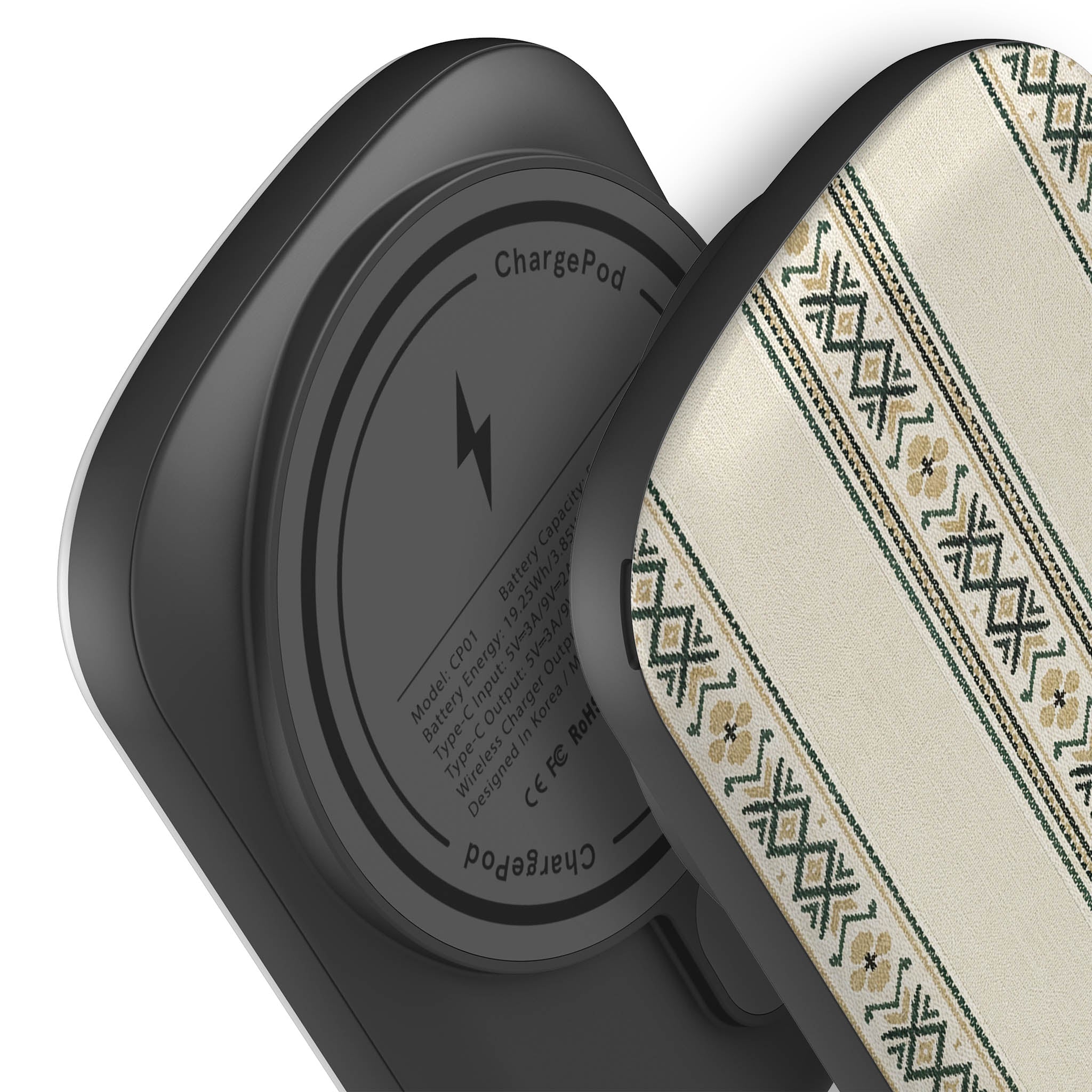 Karelian Ribbon Luxe by Elsi Vaarala — MagSafe CHARGEPOD — Finnaij