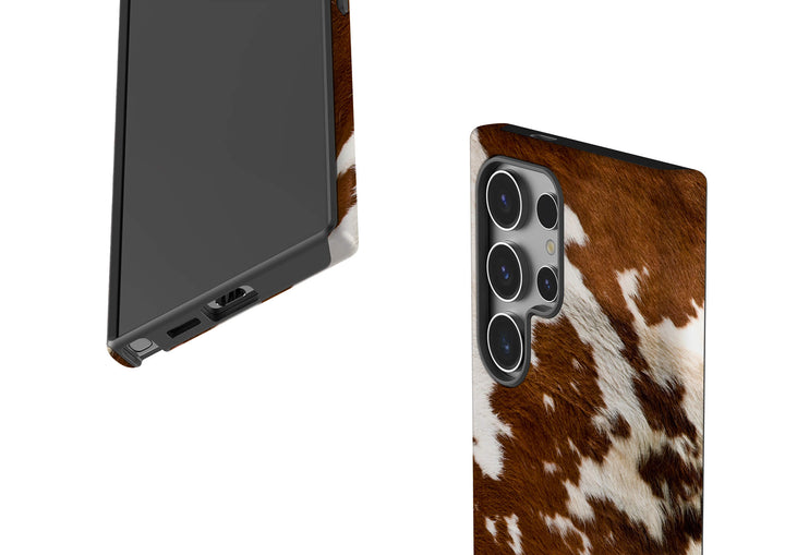 Elegant cowhide phone case tailored for Samsung Galaxy, offering a durable and fashionable design.