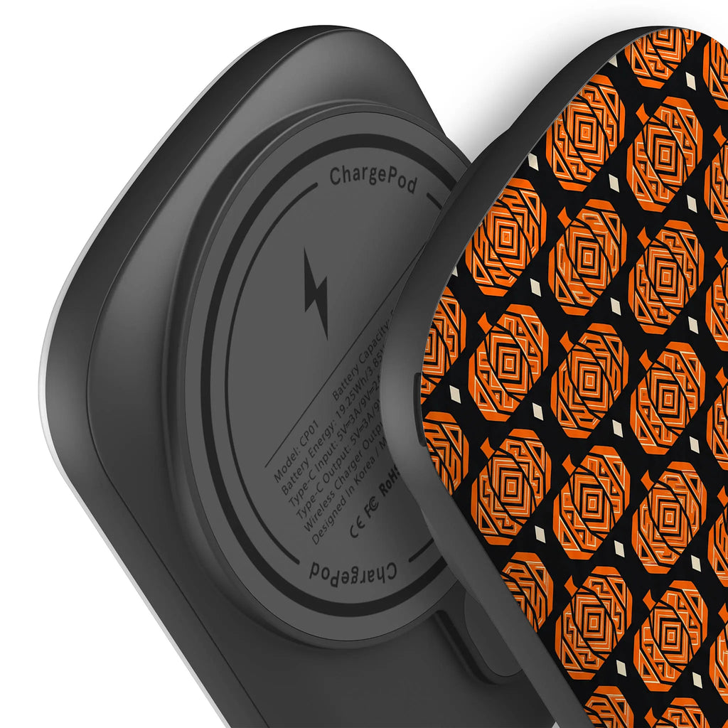 Pumpkin Runo — MagSafe CHARGEPOD — Finnaij